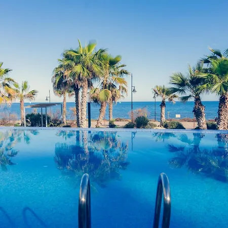Apartment Premium Con Jacuzzi Y Vistas Al Mar En Punta Prima, By Rentalole
