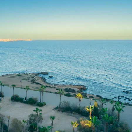Premium Con Jacuzzi Y Vistas Al Mar En Punta Prima, By Rentalole Torrevieja